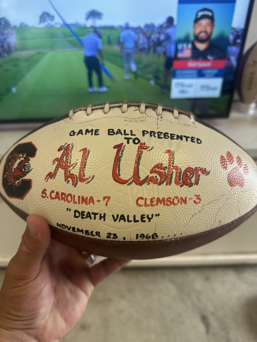 trent_usher's tweet image. Found this at my mom’s house!!! Pretty Cool!!! Miss ya Big AL!!!