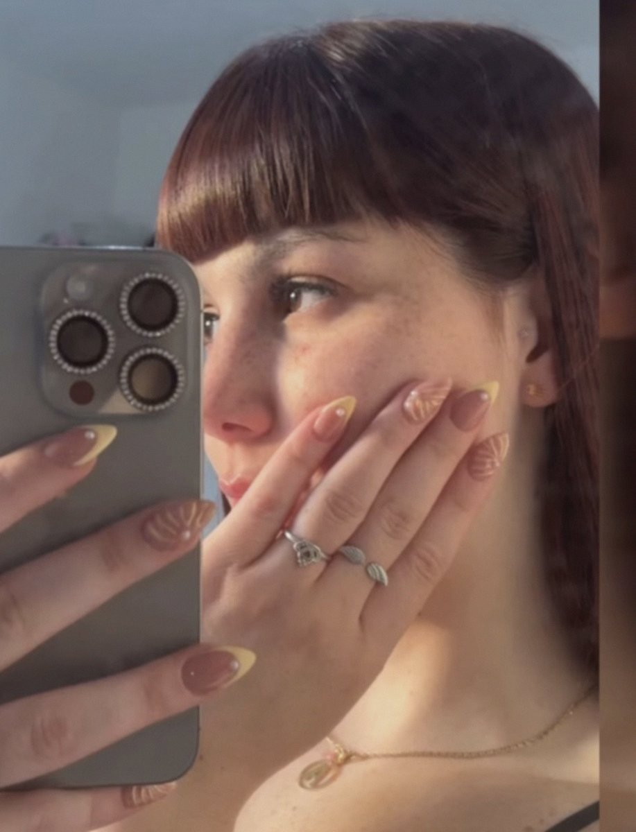 RShharpp's tweet image. Ugh this light rain in edmonton is making me wanna stay in bed all day so chilly out here