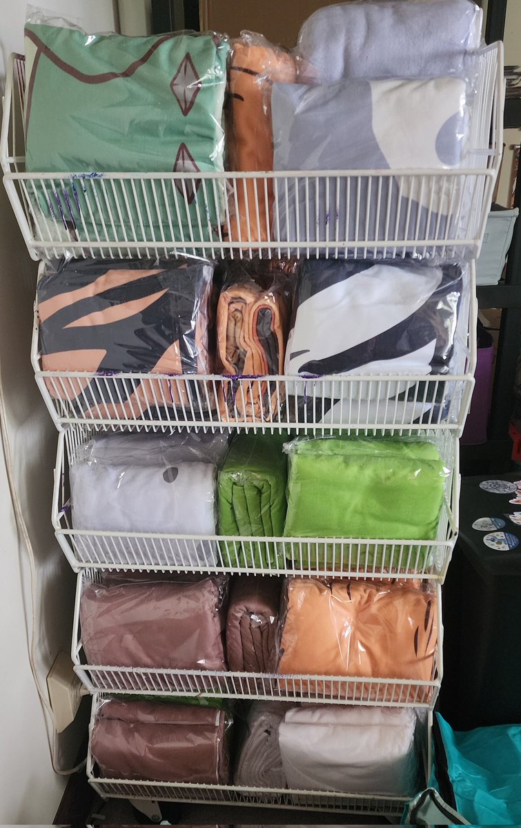 RattyCreations's tweet image. I'm almost ready to unveil my new Creature Comforts project! They will be available at @MegaplexCon 2025.
Just putting together a few things.
Im playing with the idea of offering them early as a pre-order.
9 designs ready,others in the works
#rattycreations #CreatureComforts
