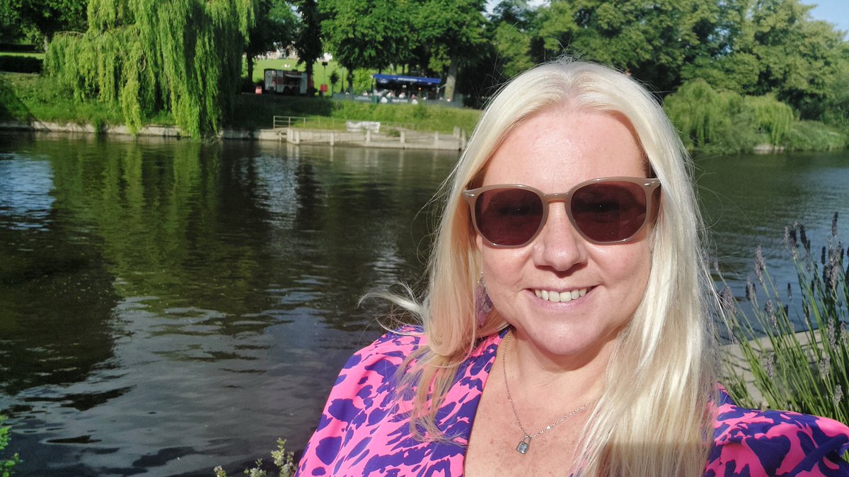 Donna Trowsdale tweet media