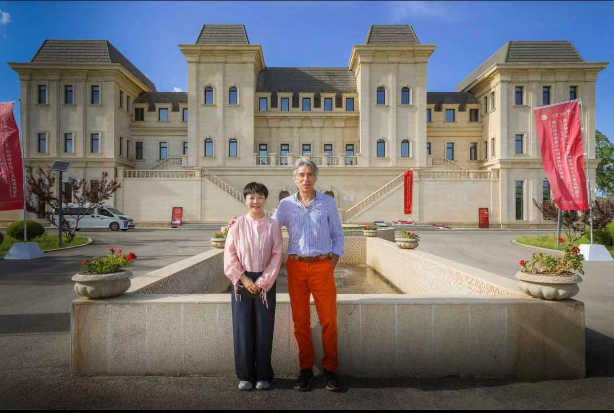 The President of the <a href="/gwto_omet/">GWTO OMET</a> participated in the 5th edition of the Ningxia  International Wine Culture and Tourism Expo, where he addressed key strategies and opportunities for the development of wine tourism. 
<a href="/NSICC240812/">NSICC</a> <a href="/NingxiaCN/">Ningxia, China</a> <a href="/ChinaDaily/">China Daily</a>