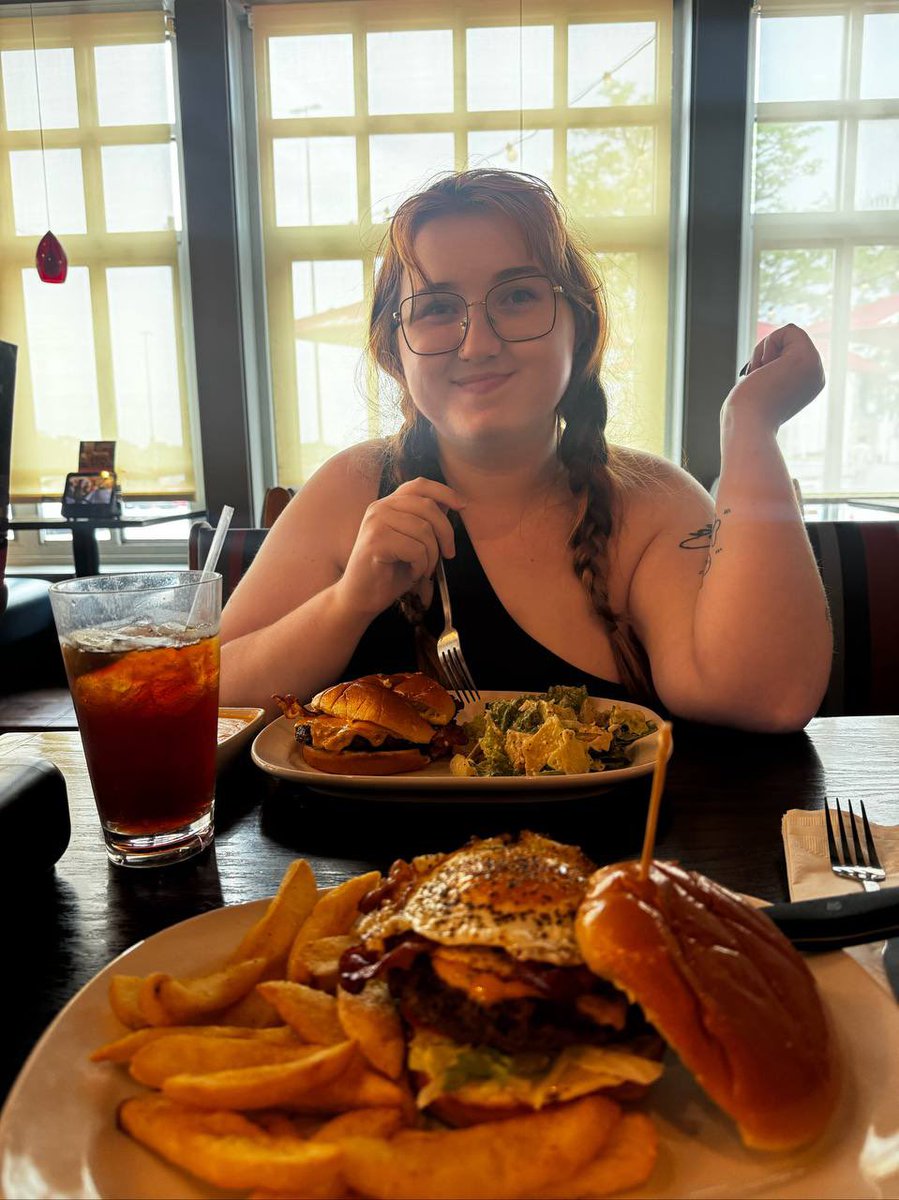 Would you take me out to dinner? ☺️