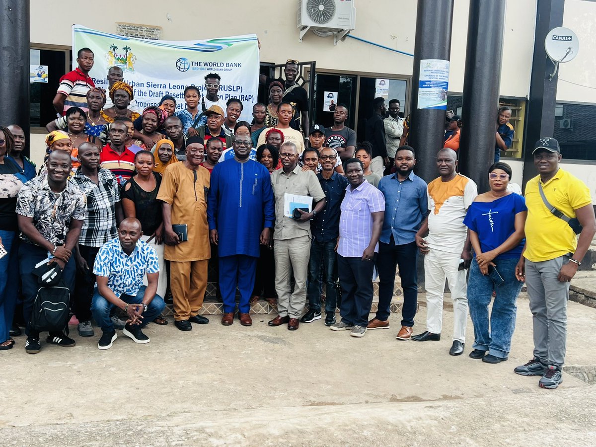 moped2025's tweet photo. Deputy Planning Minister Presides Over RAP Disclosure Workshops
Rev. Dr. Titus-Williams has led public consultations on draft Resettlement Action Plans for Kenema,Makeni & Western Area Urban under the πΈπ± #RUSLP.
Focus:inclusive resettlement,urban upgrades & community resilience. https://t.co/ANYu218qRD