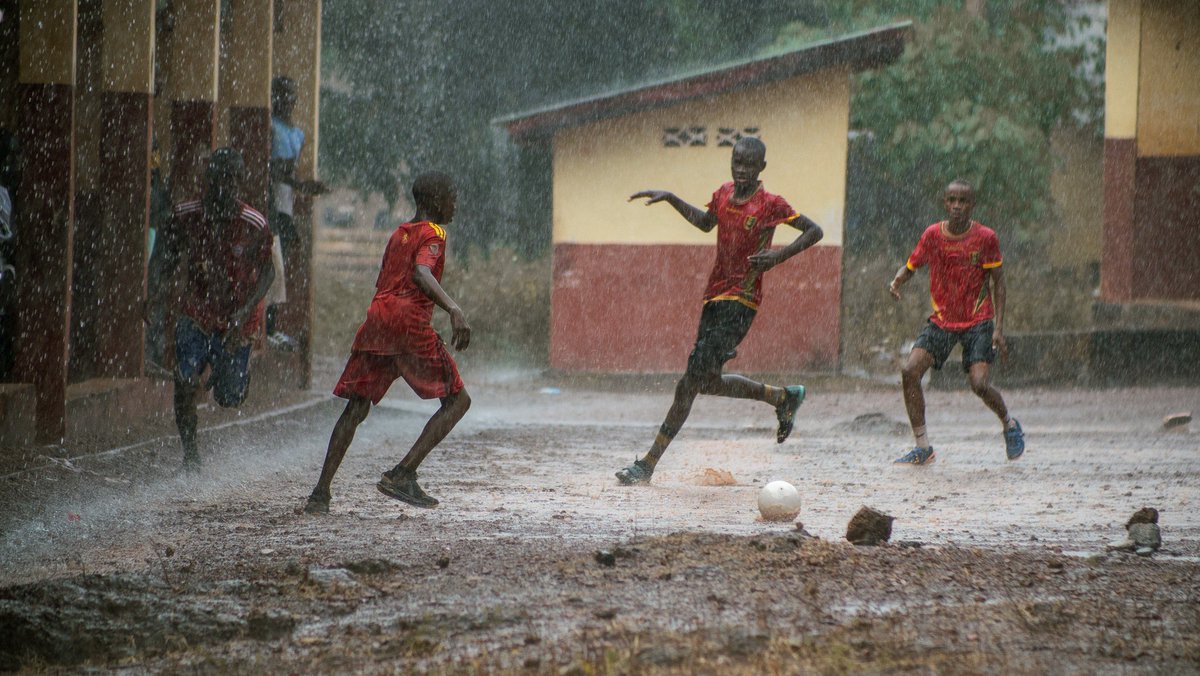 Even in the rain, these kids shine with joy and hope. At URBOND, we’re helping break the cycle of poverty through education, one child at a time. 

#EducationMatters #EndPoverty #URBOND