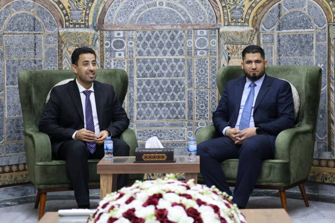 Musaab_Al_Ali's tweet image. تشرفت اليوم بلقاء أخي محافظ إدلب، الأستاذ محمد عبدالرحمن، حيث بحثنا معاً الواقع الصحي في المحافظة وسبل تطوير الخدمات الطبية لأهلنا في إدلب. نعمل يداً بيد لتحسين مستوى الرعاية الصحية وتوسيع نطاقها بما يخدم الجميع.