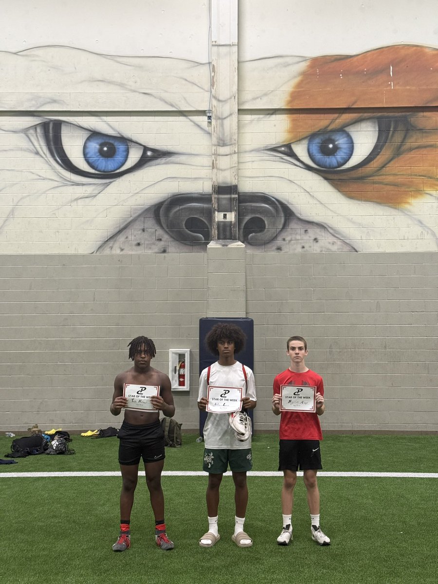 The bulldogs are off to a 🔥 start. These individuals have set the bar high for themselves &amp; their peers for the summer 😤 

“Believe you can and you’re halfway there“ 

S/O to our ⭐️’s of the week
HI: Eli, Joseph 
FEM: Charisma, Zoe 
DEV: Tate, Antonio, Bryce