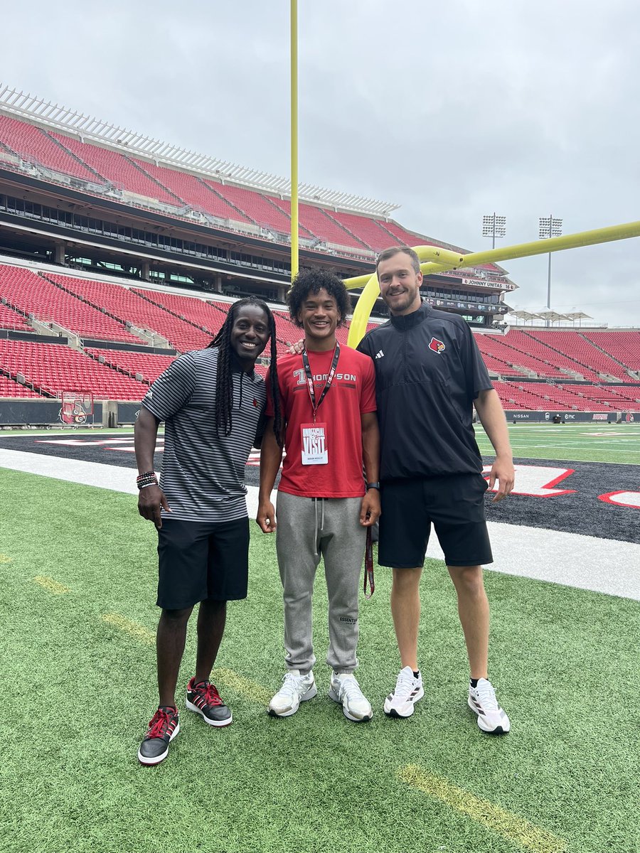 Darion Moseley 2027 WR (@darionmoseley3) on Twitter photo I had a great time today <a href="/LouisvilleFB/">Louisville Football</a>!! Thank you for the hospitality, can’t wait to get back!! #GoCards <a href="/WBramel/">Coach Will Bramel</a> <a href="/deionbranch84/">Deion Branch #83 #84</a> <a href="/TMossbrucker/">Trent Mossbrucker</a> <a href="/AL7AFootball/">Alabama7AFootball</a> I had a great time today <a href="/LouisvilleFB/">Louisville Football</a>!! Thank you for the hospitality, can’t wait to get back!! #GoCards <a href="/WBramel/">Coach Will Bramel</a> <a href="/deionbranch84/">Deion Branch #83 #84</a> <a href="/TMossbrucker/">Trent Mossbrucker</a> <a href="/AL7AFootball/">Alabama7AFootball</a>