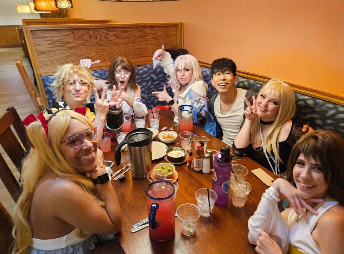 Two weeks out and I’m still doting on how lovely Colossal was this year. I’m taking a bit of a break to focus on some other projects at the moment, but I’ll be back posting soon. IL YALL 💕 
•
•
<a href="/colossalcon/">ColossalCon</a> #colossalcon #cosplay #cosplaycompetition #finalfantasy #finalfantasyx