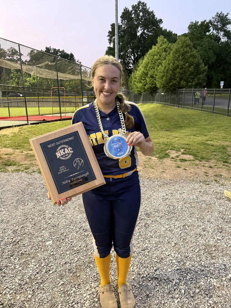 Had a fun time last week at the <a href="/SEHsports/">St. Elizabeth Healthcare Sports</a> NKY All Star Series! Thank you <a href="/StElizabethNKY/">St. Elizabeth</a> for providing us trainers for every game. Honored to be chosen as MVP during my last night wearing an <a href="/NDA_athletics/">NDA Pandas Athletics</a> jersey.