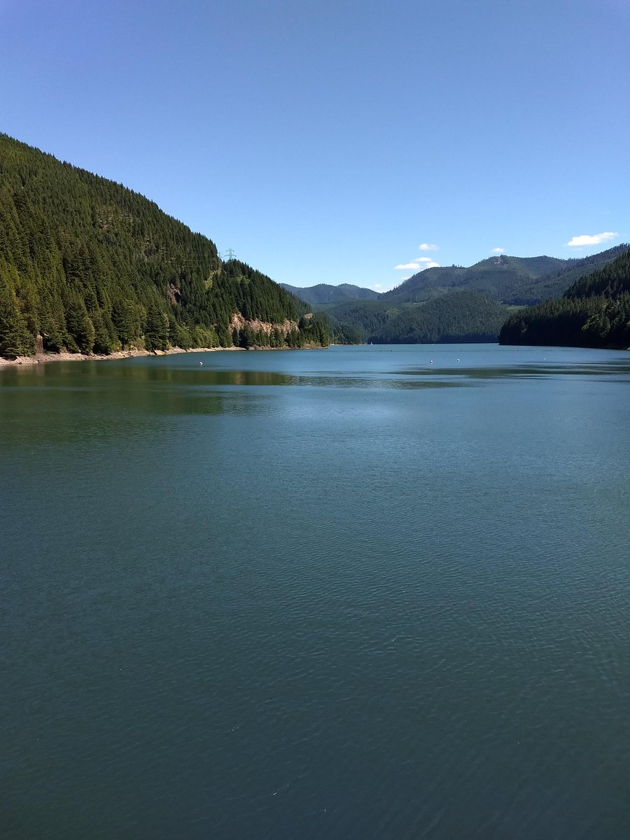 Standing on the dam on the Santiam River in Oregon