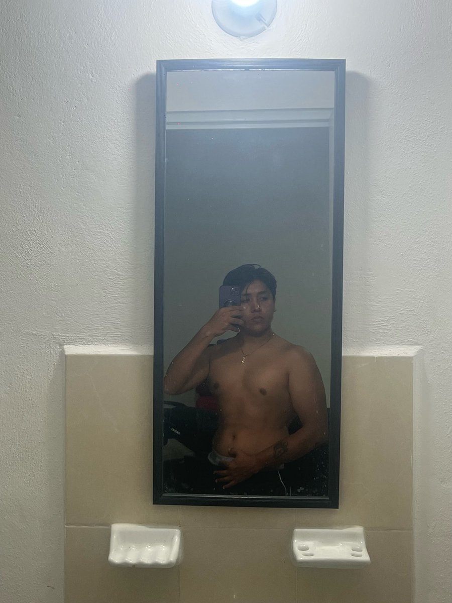 Hola alguien de mérida que busque single con buena vrg 🔥