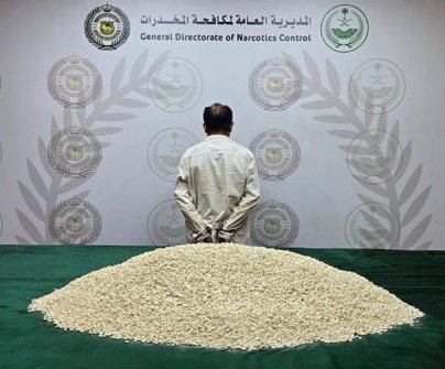 القبض على يمني في جدة لترويجه 194 ألف قرص من مادة الإمفيتامين المخدر #البوابة 
