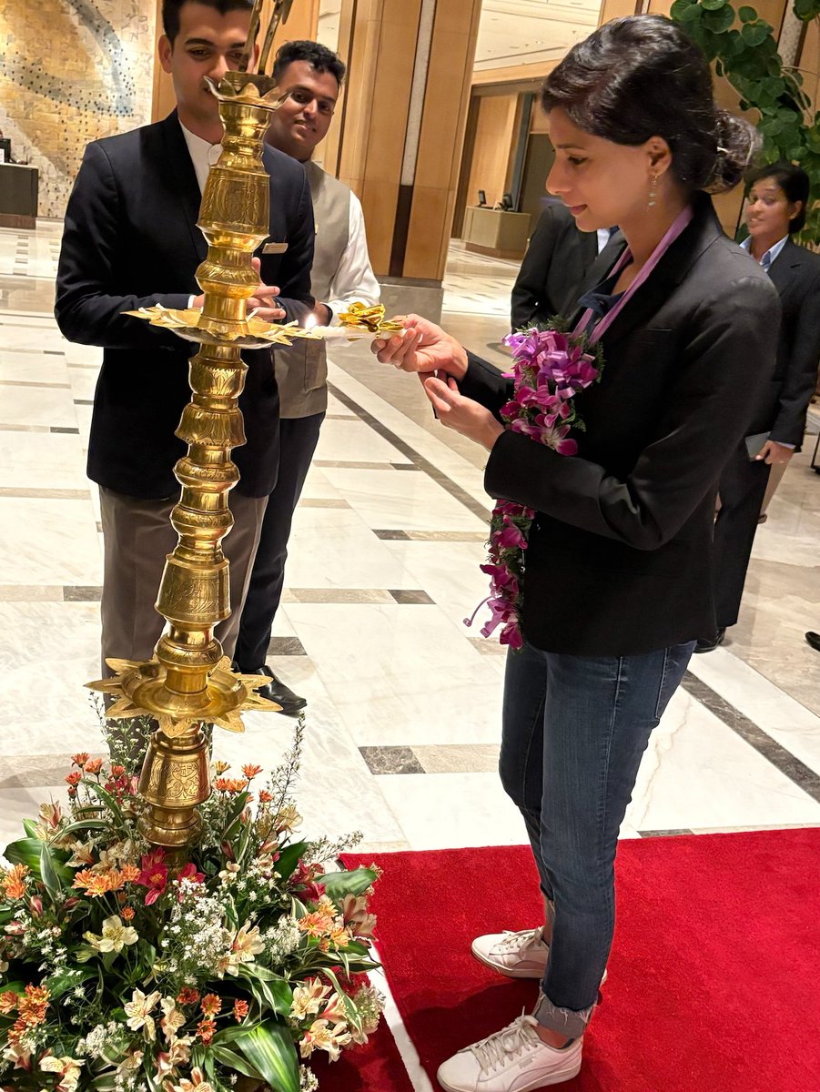 Just arrived in Colombo to start my visits to Sri Lanka, Singapore and Indonesia over the next week. Looking forward to meeting with officials, civil society, and business leaders to discuss economic challenges and opportunities for the region—and how the IMF can support efforts.