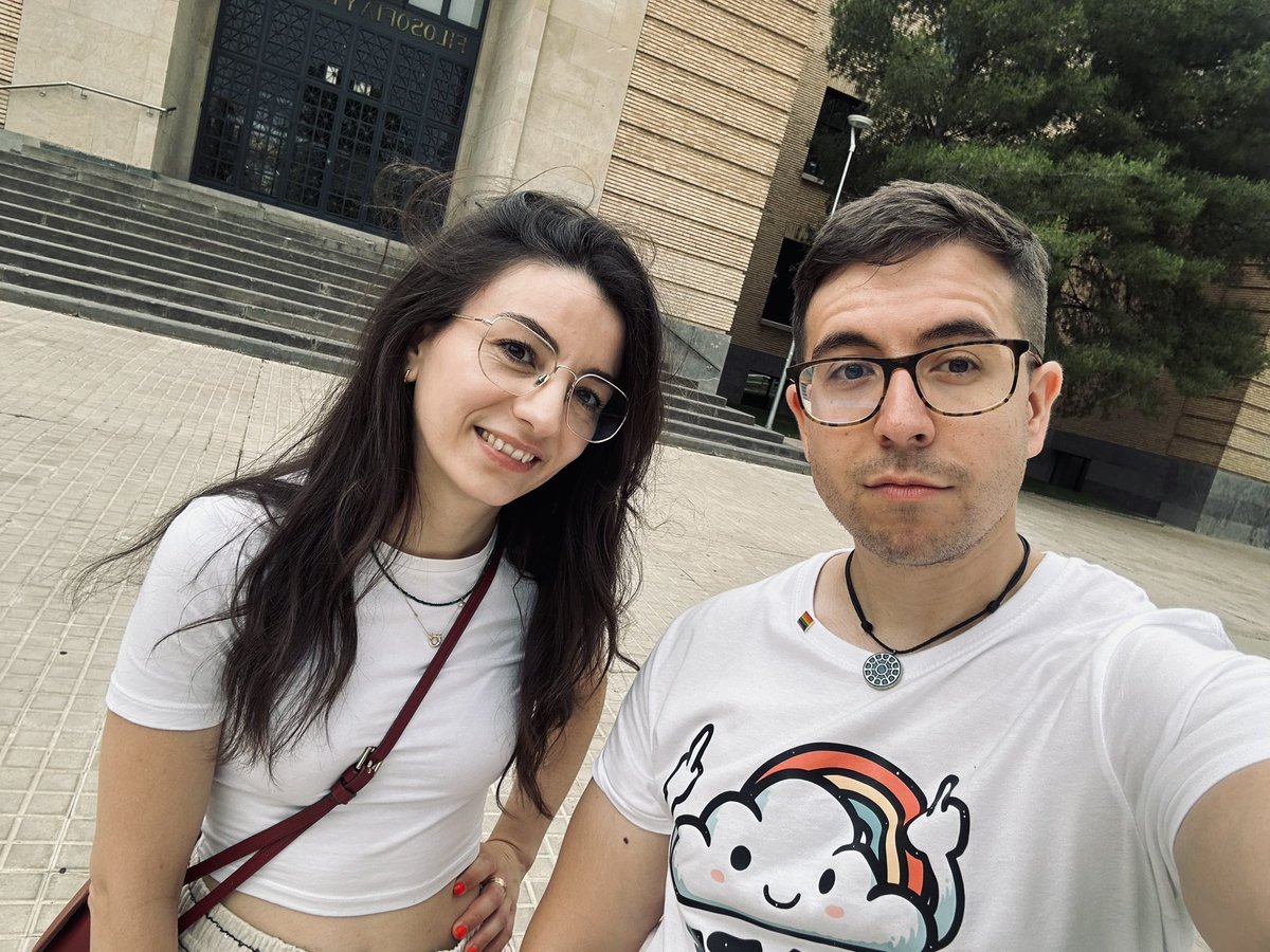 _ajunquera's tweet image. Siempre está bien cononocer otras «filofacultades» 😜 Visitando los dominios de @unizar 🏛️