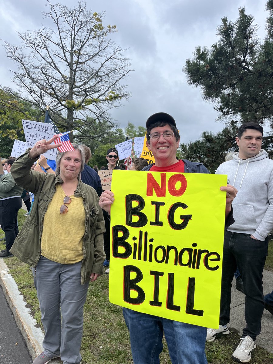 Thousands out in Albany for democracy.