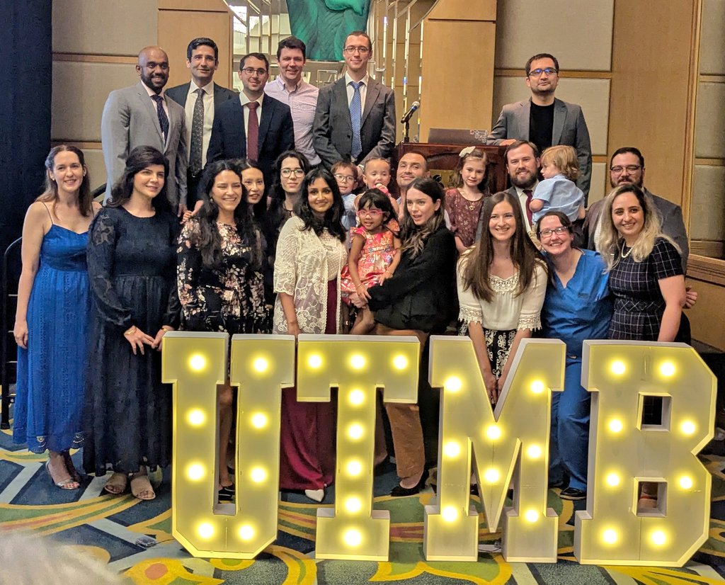 JGosnell2's tweet image. After 4 incredible years, my time at @UTMB_Pathology is coming to an end. Grateful for the experiences, friendships, and growth. Off to fellowship next! Proud of my co-residents and the amazing #UTMBSIR team—wishing you all the best ahead!