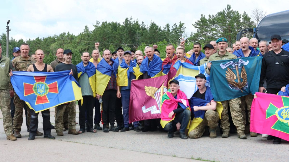 Welcome home 🫂🇺🇦
This is the best news for us! Today, the next stage of a large exchange of prisoners in the category of "wounded and seriously ill" took place... The vast majority of the Defenders released today have been in captivity since 2022.
We are waiting for everyone 🙏