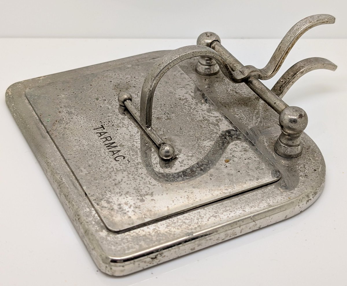 MattFrostie's tweet image. Hey Twitter/X. Any idea what this is? I've tried an image search but no joy. #WhatIsIt
