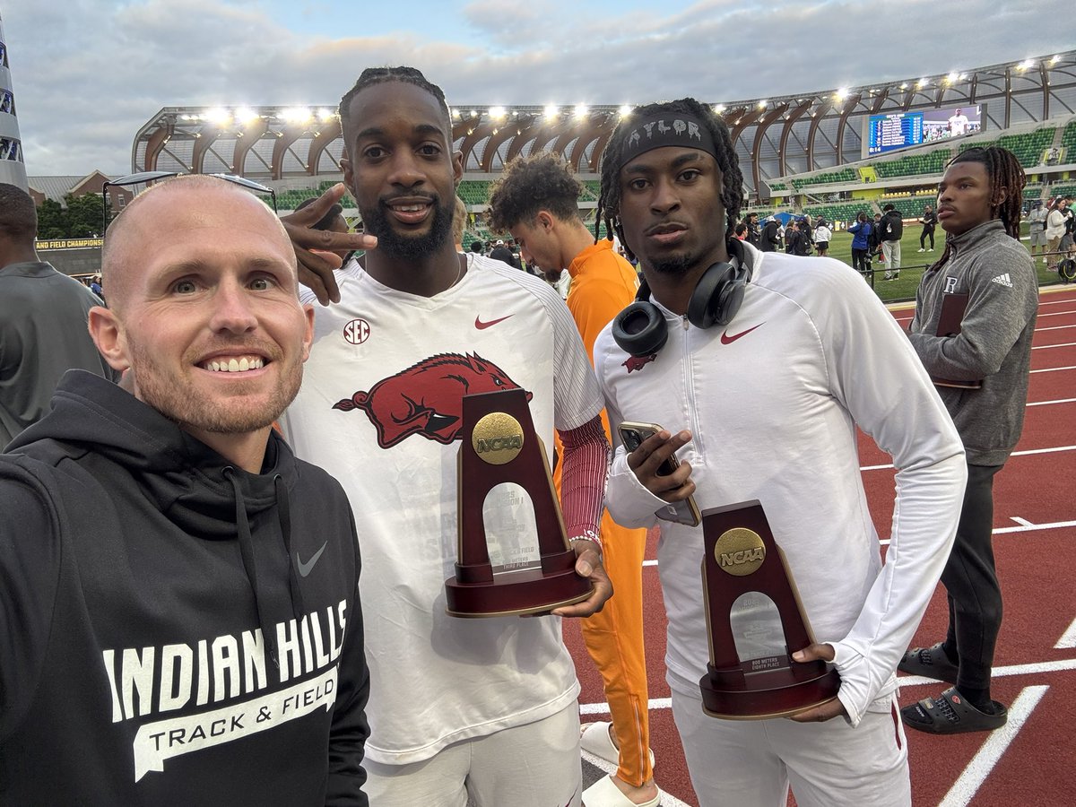 What an incredible experience!

3 former Indian Hills Warriors earned All-American status in Eugene last night!

Rivaldo Marshall- 800m, 3rd
Tyrice Taylor- 800m, 8th
Terrick Johnson- 4x400, 4th