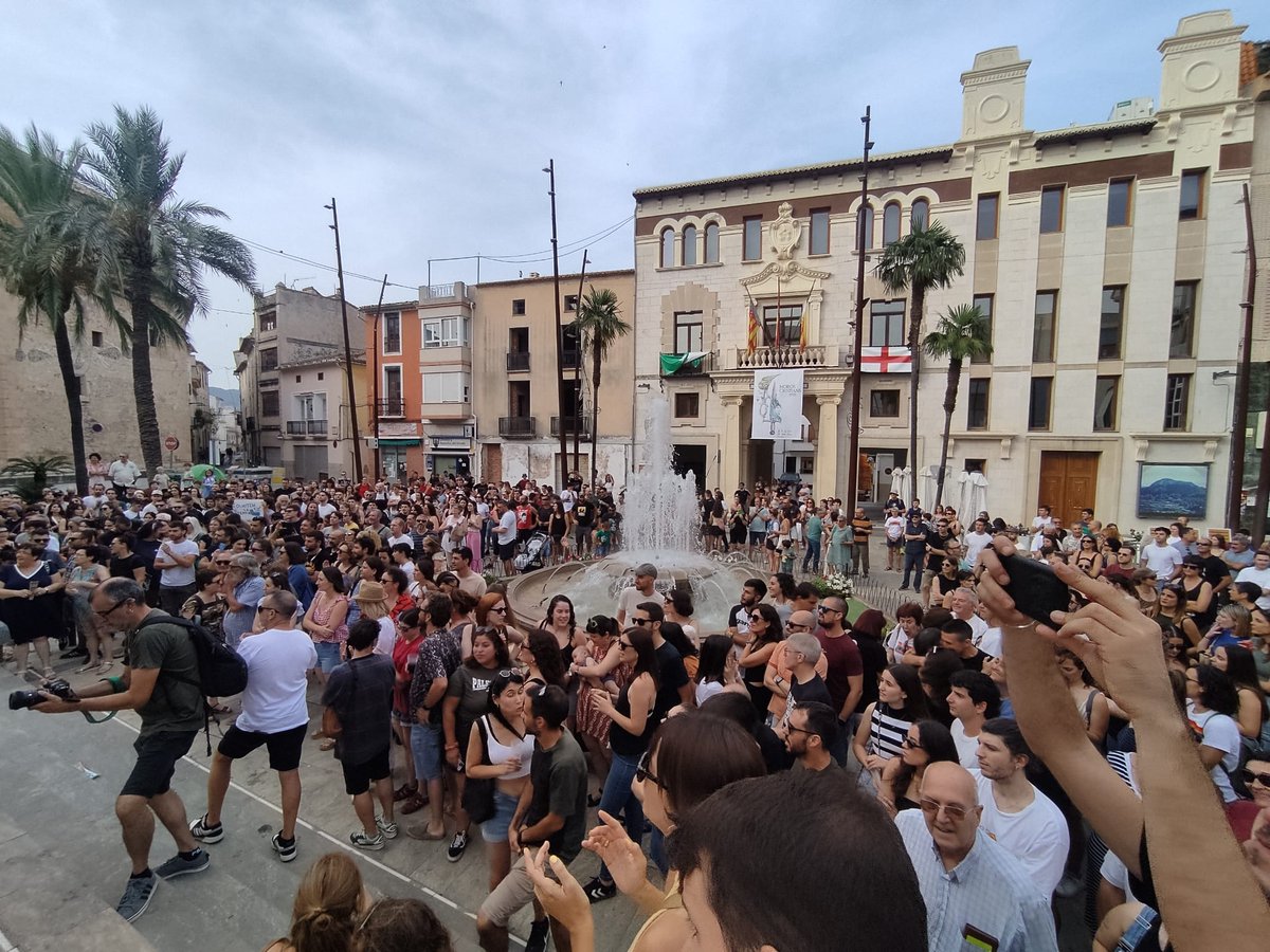Guaitem la terra tweet media