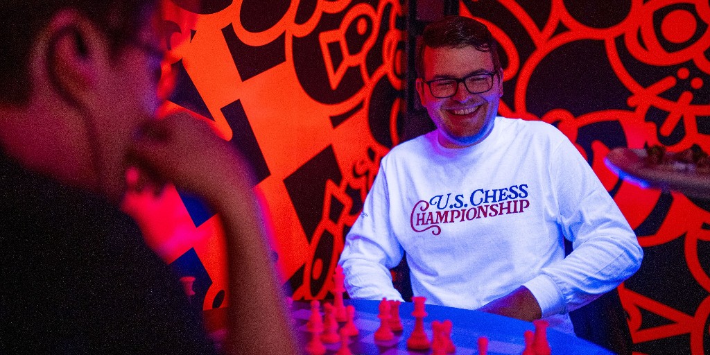 WorldChessHOF's tweet image. Looking for something to do this weekend? 🤔

Learn more about our latest exhibition “Charles Houska: Master of Play&quot; and play a game of chess our glow in the dark room! 

#worldchesshof #stlmuseums #stlart