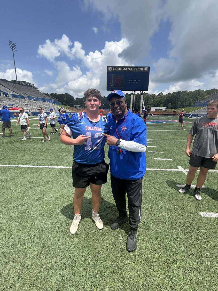 AlstonD26's tweet image. Had a great time at the @LATechFB camp today! It was great meeting new coaches and great seeing an old teammate. Hope to be back soon.
@LATechFBREC
@Dawgzeat
@SCumbie_LaTech
@CoachNate_Young
@CoachPRandolph
@CoachLOlson
@Coach_Creech
@Coachtf
@LaTechSharp
@jacob_bradford0…