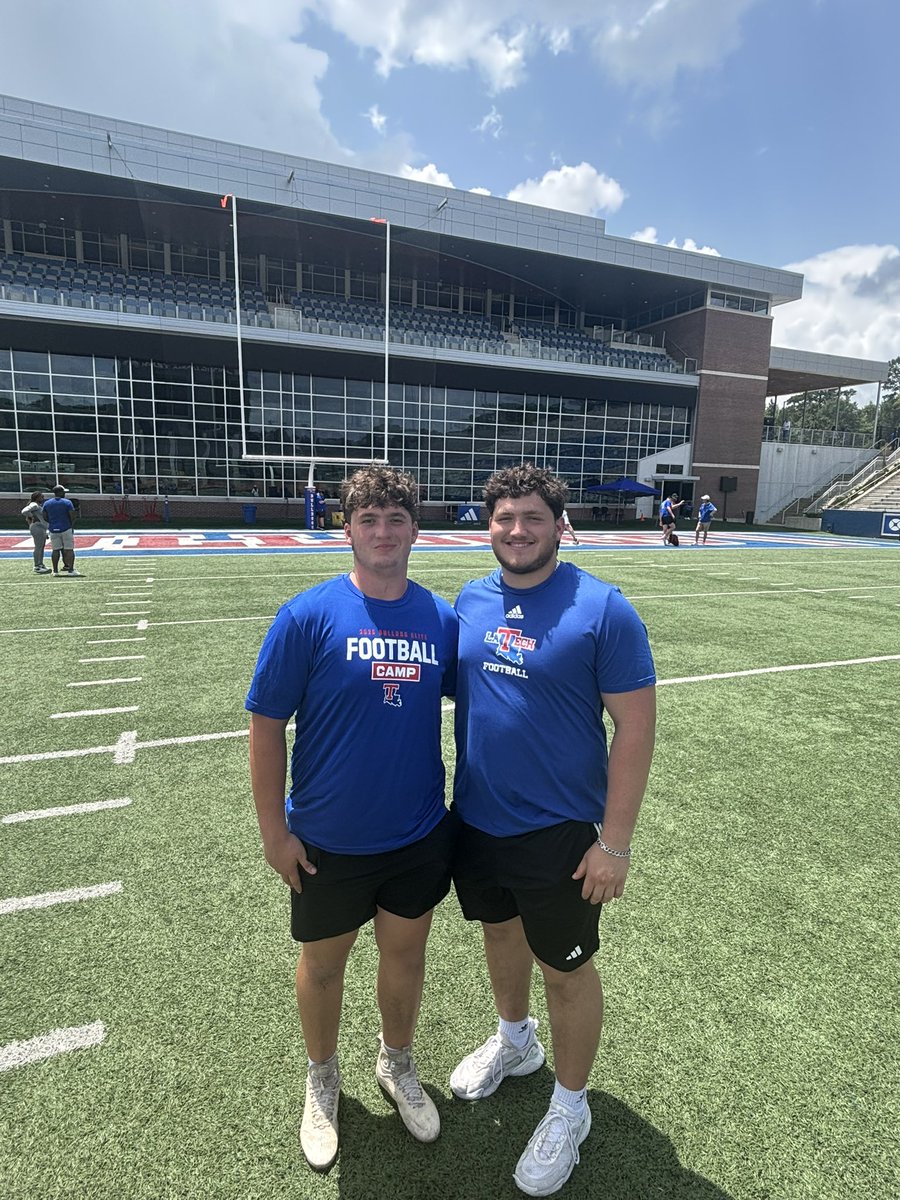 AlstonD26's tweet image. Had a great time at the @LATechFB camp today! It was great meeting new coaches and great seeing an old teammate. Hope to be back soon.
@LATechFBREC
@Dawgzeat
@SCumbie_LaTech
@CoachNate_Young
@CoachPRandolph
@CoachLOlson
@Coach_Creech
@Coachtf
@LaTechSharp
@jacob_bradford0…