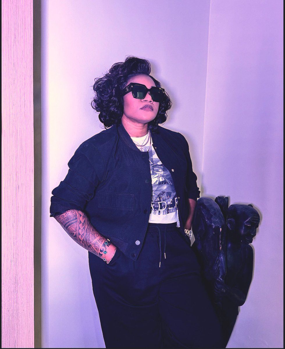 Masterqueen_1 tweet media