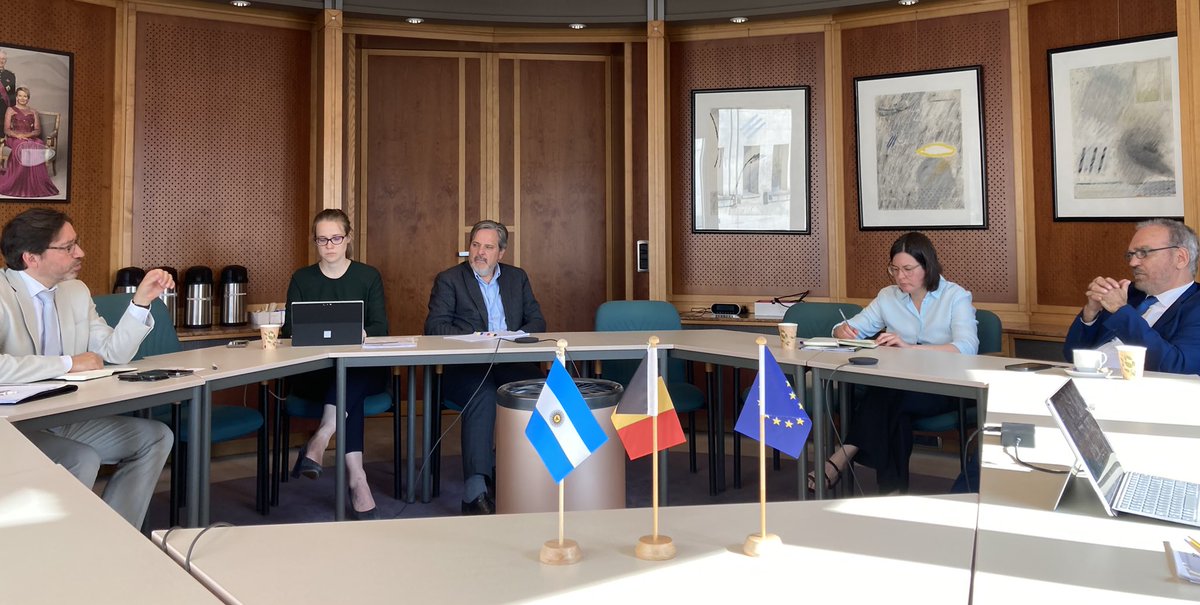 Mercosur, OTAN, OCDE, CELAC, relaciones bilaterales...: apasionado debate con el diputado Fernando Iglesias, presidente de la Comisión de Relaciones Exteriores de Argentina,  embajadores Timon Bo Salomonson y Christophe de Bassompierre, Alejandra Bomben, Karolien Michiels 🇦🇷🇧🇪🤝