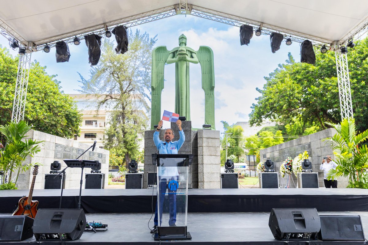 CPEPRD's tweet photo. Efemérides Patrias y la Fundación Héroes de Constanza, Maimón y Estero Hondo conmemoran el 14 de junio Día de la Raza Inmortal
https://t.co/saTiFVBINI
@luisabinader @RaquelPenaVice @JosePaliza @jpuribeM14 https://t.co/XUUFJPURzG