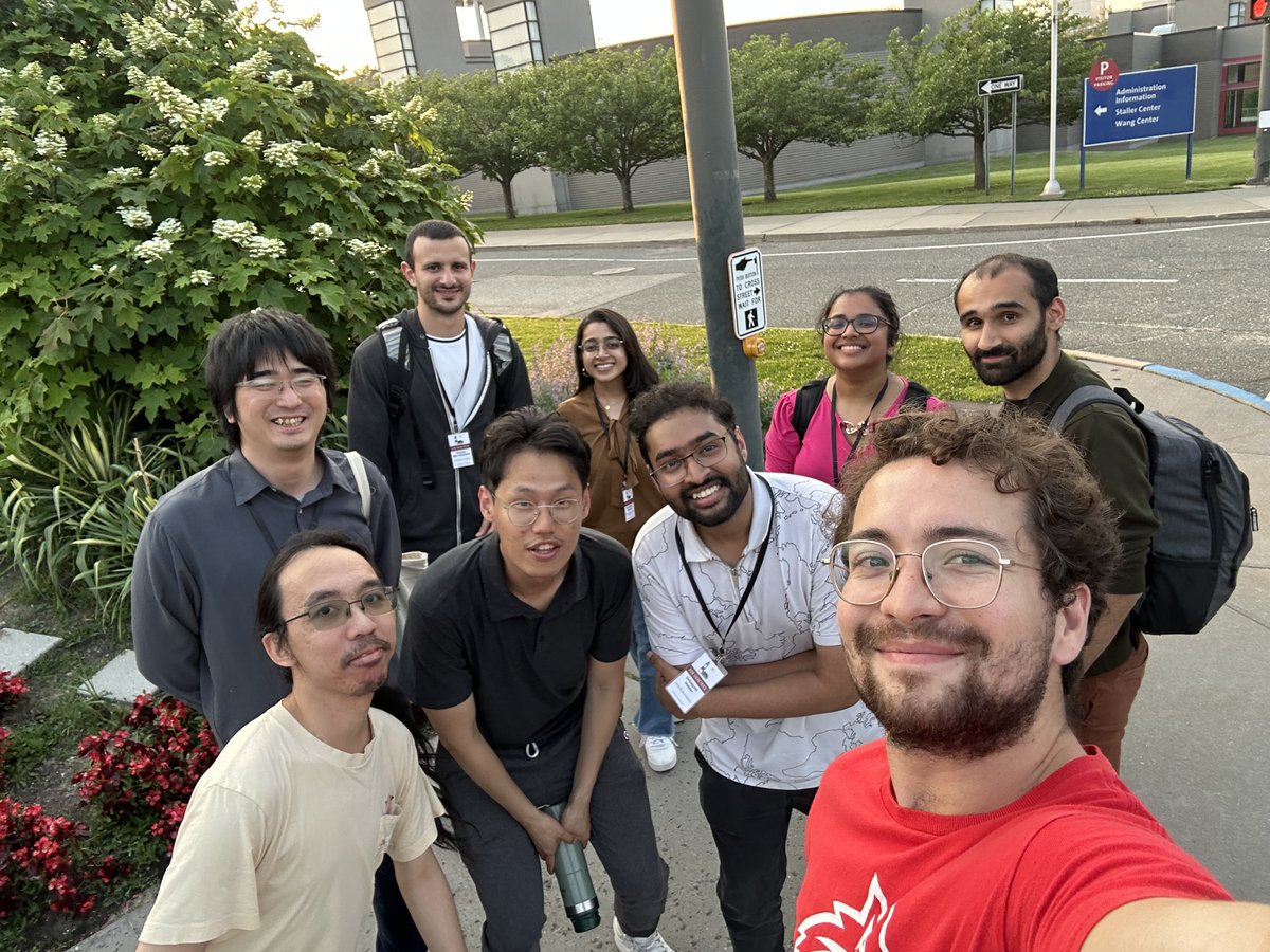 ACMSigmetrics's tweet image. ACM SIGMETRICS 2025: moments of Day 4 - part2