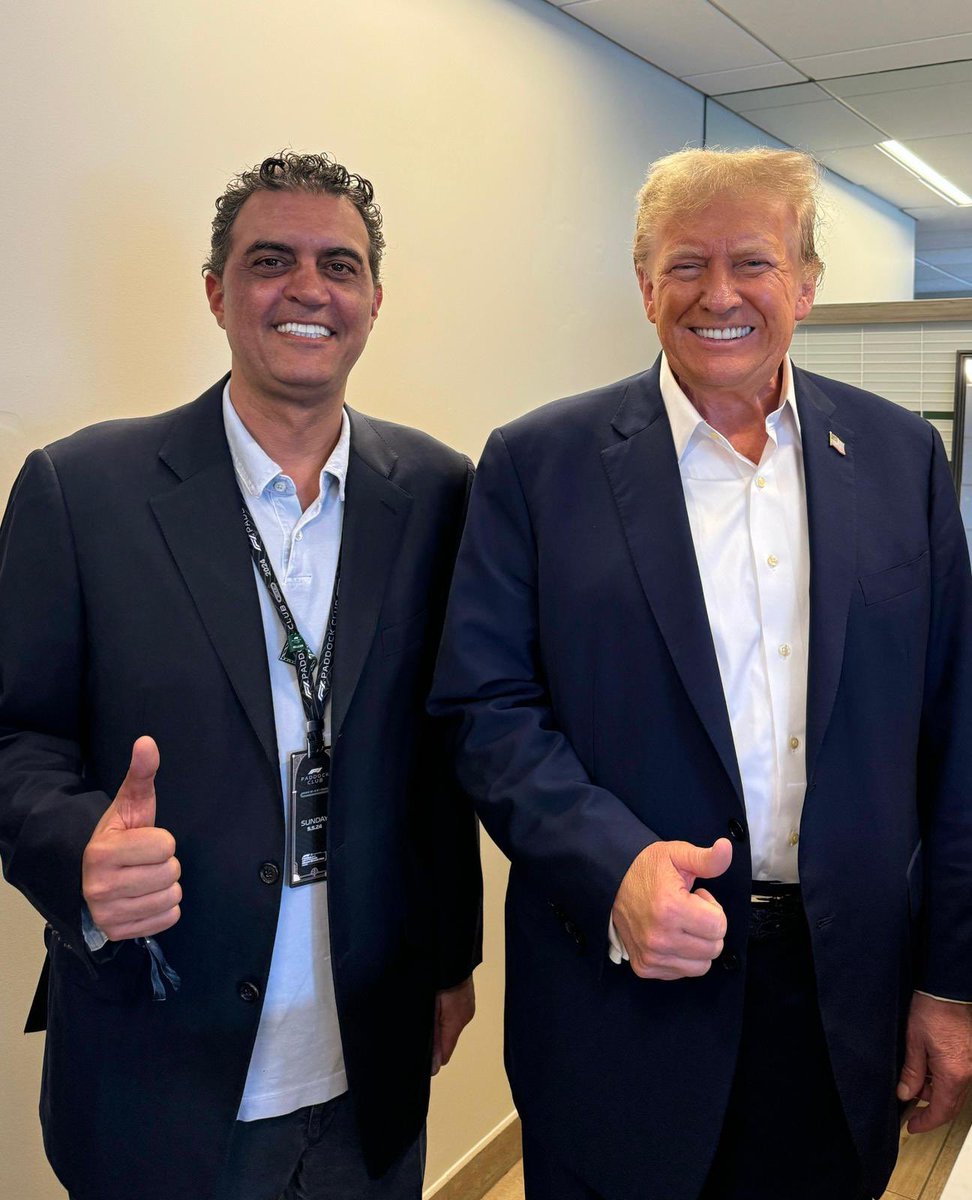 Happy Birthday President Trump! 🇺🇸
Ushering in the Golden Age of America! @realDonaldTrump cc: @U