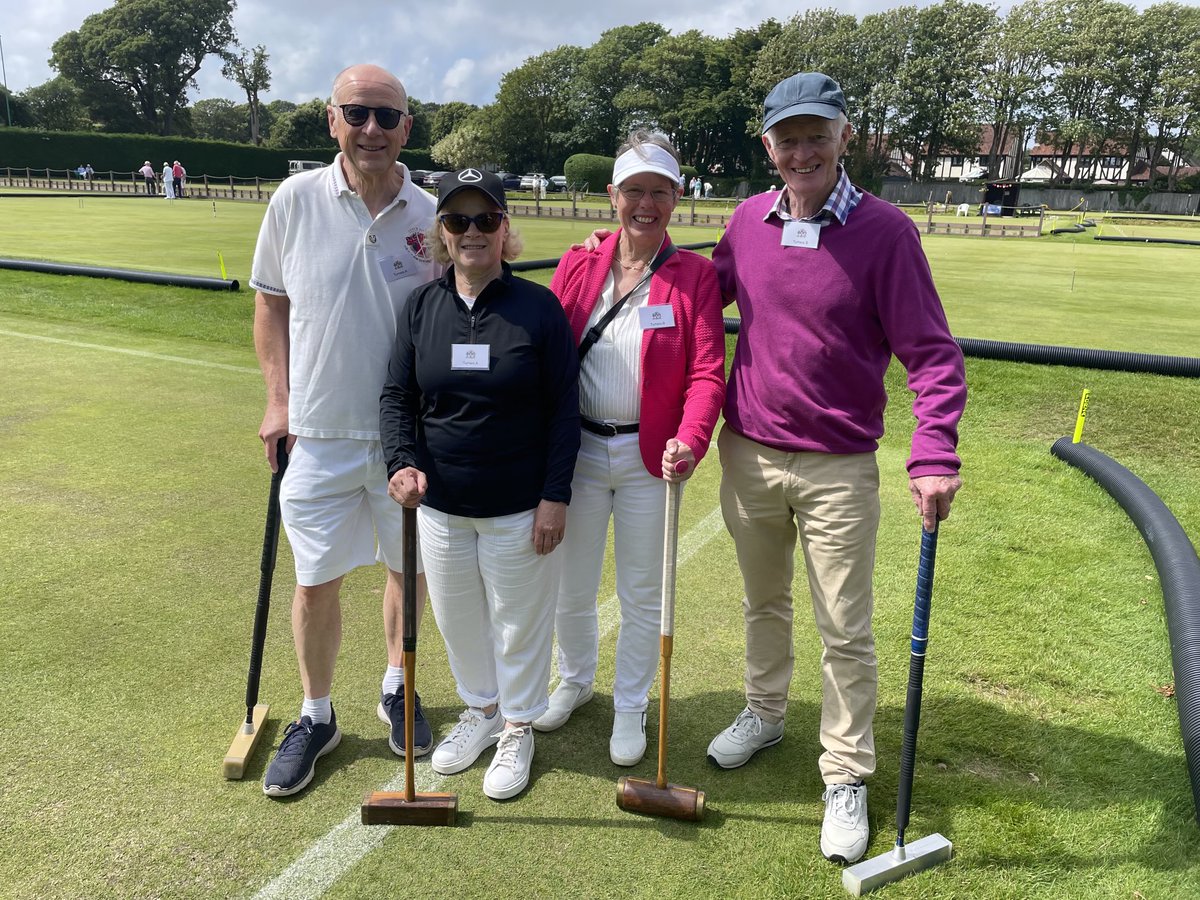 The Master and Deputy Master of ⁦<a href="/Turners_Company/">Turners of London</a>⁩ with their consorts at the inter Livery croquet in Sussex. A great day… and the Turners were runners up. 😊