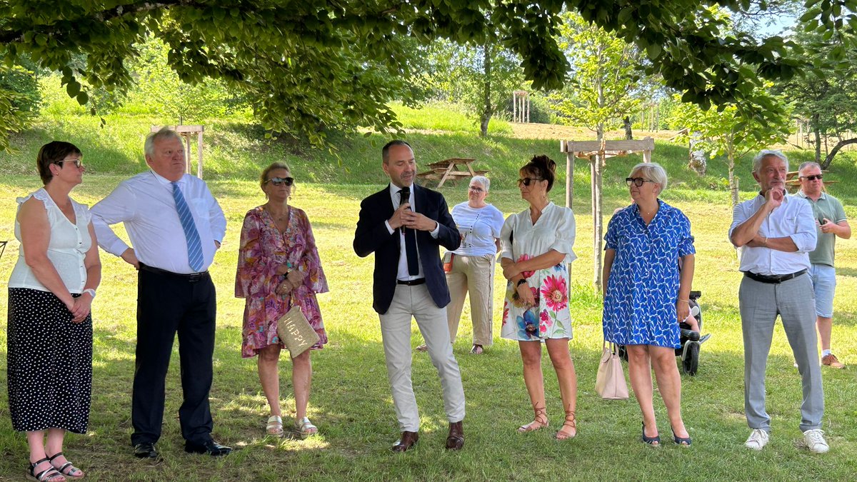 Préfet du Jura tweet media