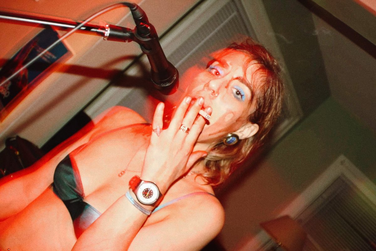bisexual laura palmer tweet media