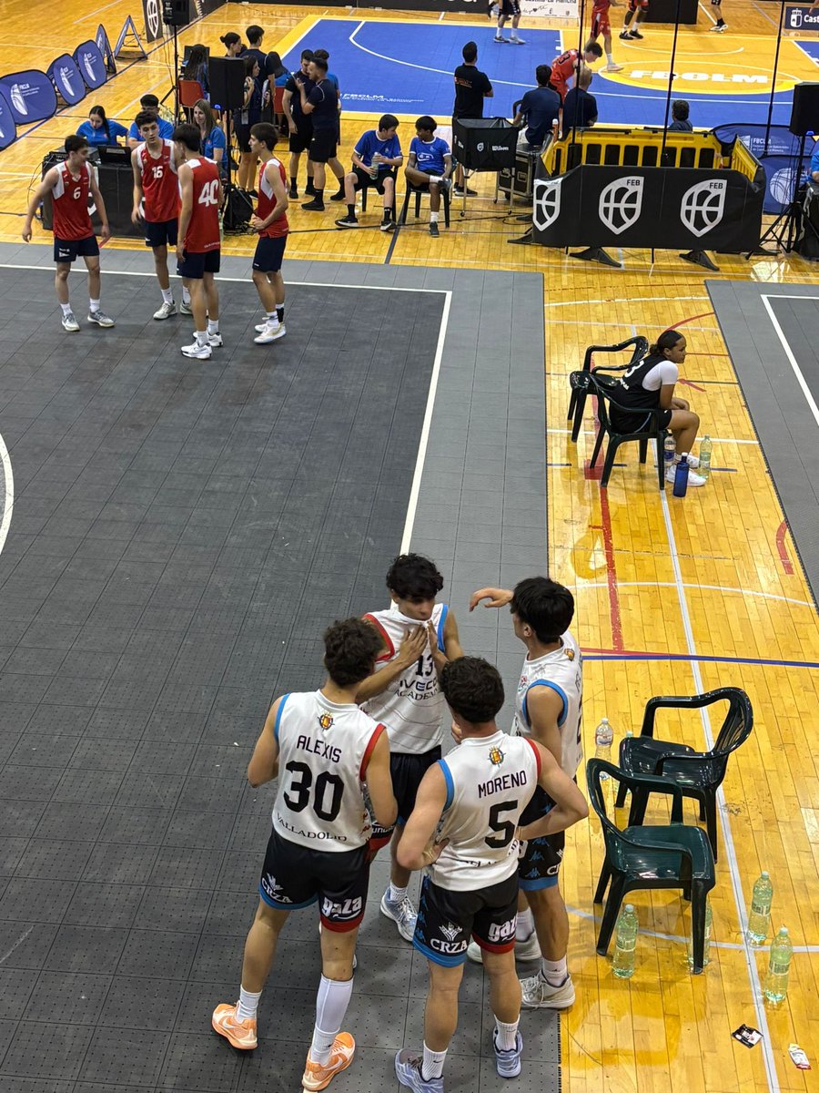 CBC_Valladolid's tweet photo. 🏀 Finaliza la andadura de nuestro equipo 3X3 de la #IVECOACADEMY en el CTO.España de Clubes 3X3 que se celebra en Cuenca.

¡Enhorabuena chicos! Seguid compitiendo al máximo y disfrutando de la experiencia 

#PucelaBasket #BasketCyL @IvecoES https://t.co/ZakbKkshVa