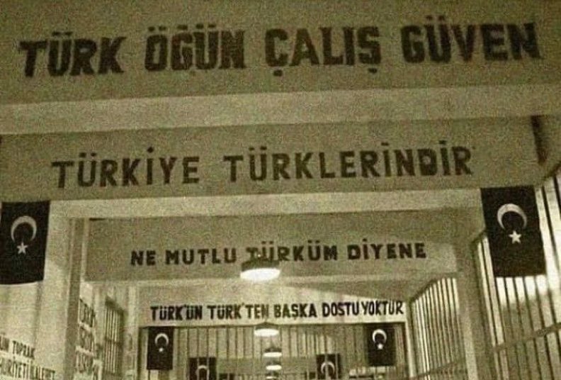"Türkiye Türklerindir."