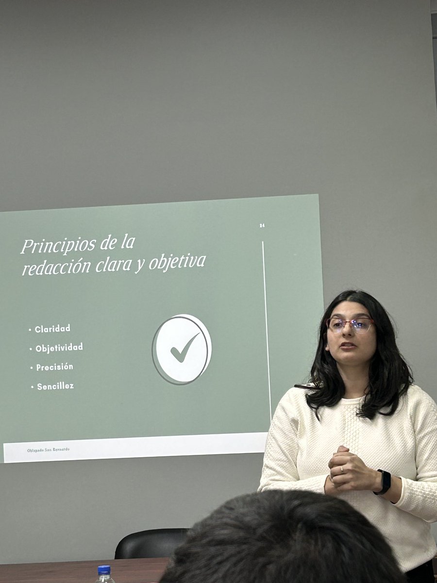 Cómo redactar noticias y principios de la redacción. Jornada de comunicadores.