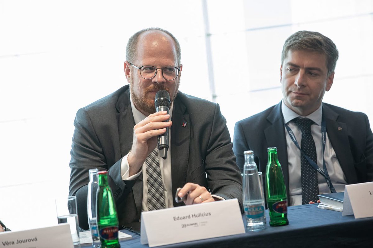 Rolandas Kačinskas (@rkacinskas) on Twitter photo 