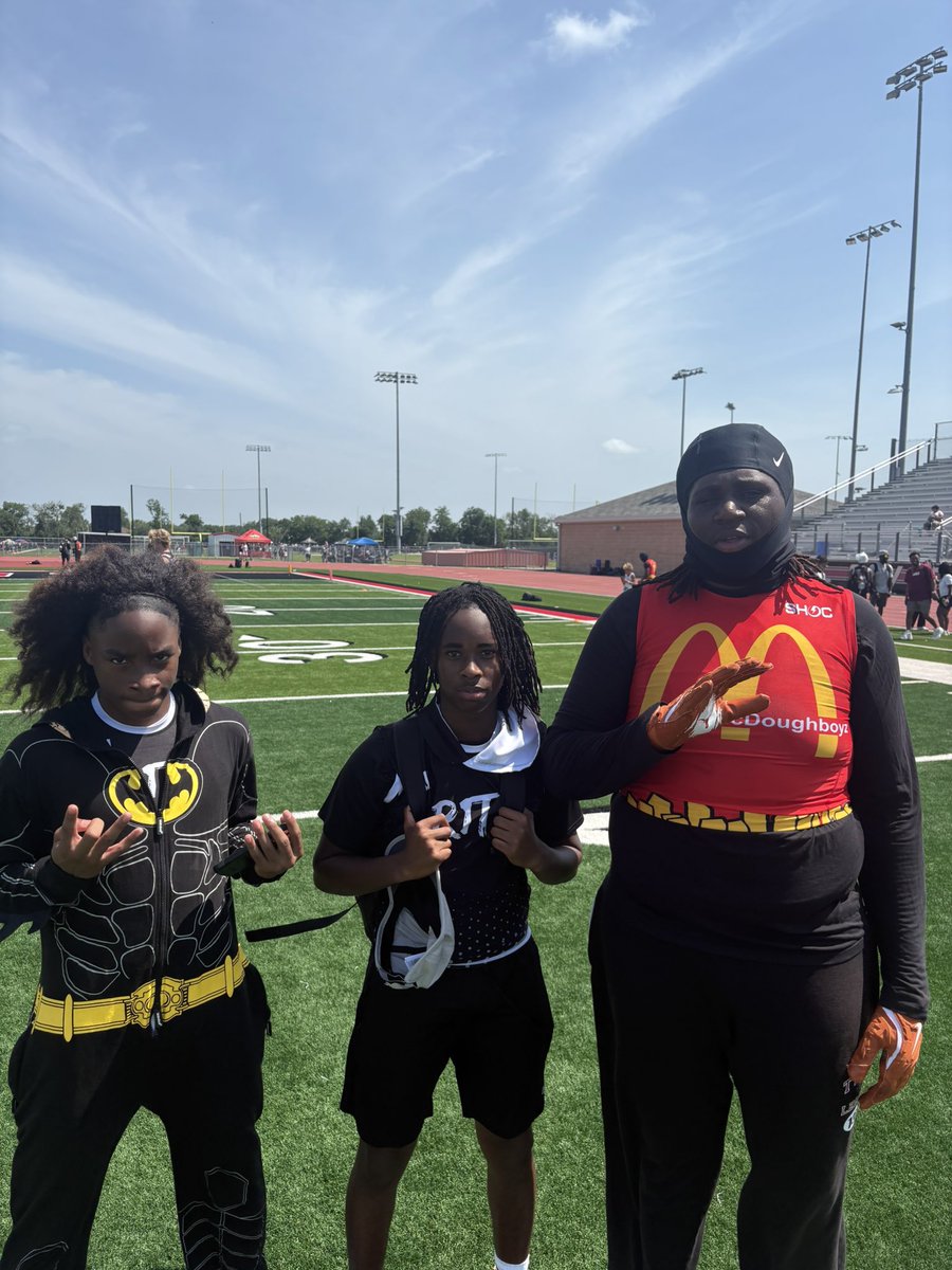 It was nice meeting the dough boys today at the 7on7 Tournament of champions