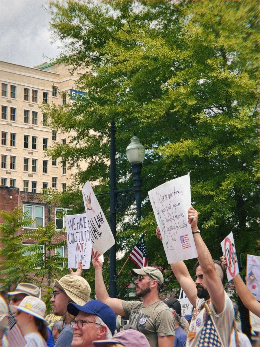 rob_locklear's tweet image. some photos from the “no kings” protest in downtown lynchburg today
