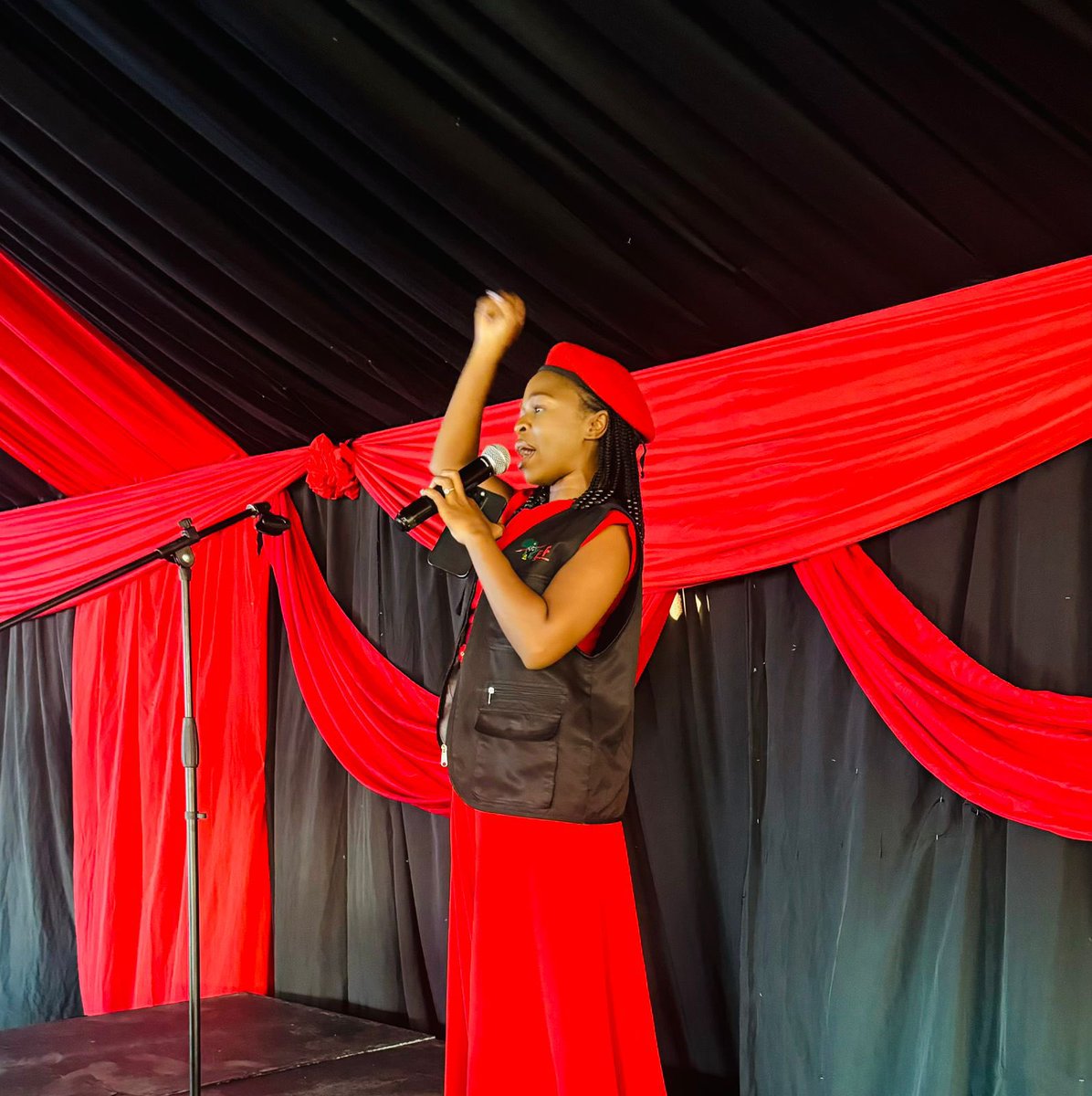 Economic Freedom Fighters (@effsouthafrica) on Twitter photo ♦️In Pictures♦️
The EFF Youth Command Convenor, Commissar <a href="/SihleLonzi/">Sihle Lonzi</a> and Coordinator, Commissar <a href="/NalediChirwa/">Fighter 🇵🇸</a> at the tombstone unveiling of Fighter Mlungisi Madonsela.
The spirit of Fighter Mlungisi lives on in the unwavering courage of young people who continue the fight for ♦️In Pictures♦️
The EFF Youth Command Convenor, Commissar <a href="/SihleLonzi/">Sihle Lonzi</a> and Coordinator, Commissar <a href="/NalediChirwa/">Fighter 🇵🇸</a> at the tombstone unveiling of Fighter Mlungisi Madonsela.
The spirit of Fighter Mlungisi lives on in the unwavering courage of young people who continue the fight for
