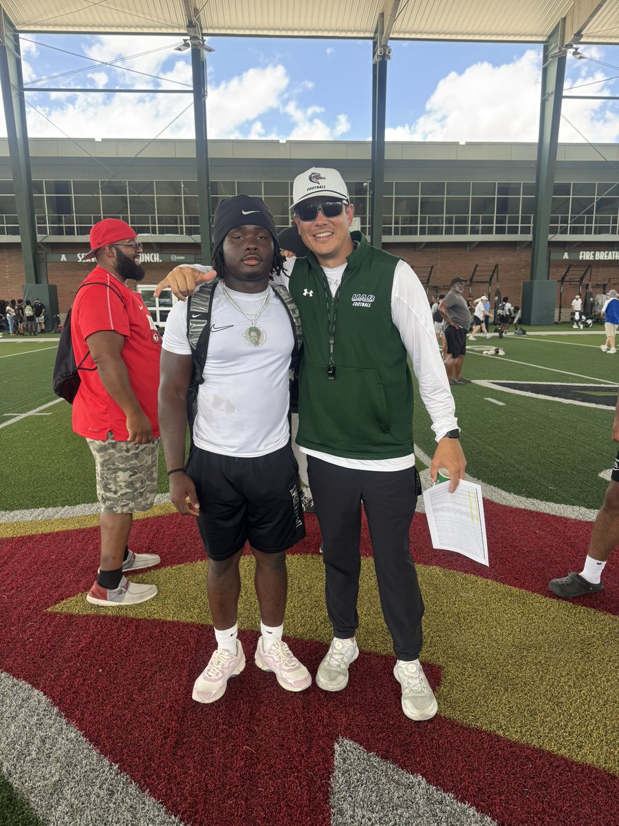 Thanks for the opportunity to let me come showcase my talents !!!@CoachD_Mitch UAB Football Camp 
Co ‘26.