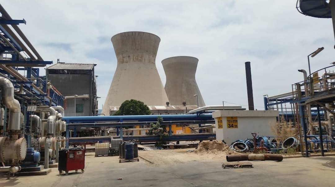 syjebrailyEng's tweet image. BAZAN Group, the largest oil refinery in Israel.
32.794965,35.052375