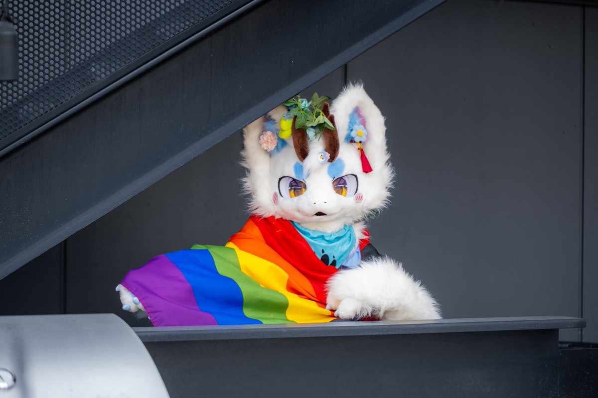 It’s June! The 14th also happens to be exactly the birthday of fursona Qilin lil Yuzhi :33
📹:<a href="/Jasonhisto54563/">Jasonhistoria</a> 
#FursuitEveryday
