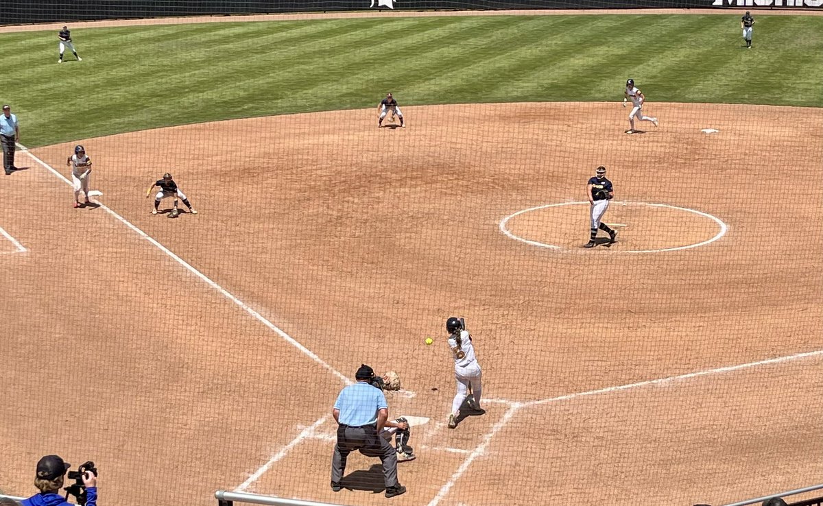 Saline Athletics tweet media