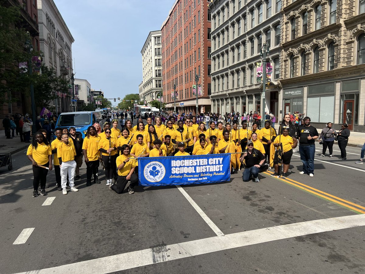 drchrismiller2's tweet image. Honored to accompany the Juneteenth Parade in Rochester today! 🌟 The @RCSDNYS Rochester Pride Marching Band and incredible students from School #19 brought energy, talent, and joy to the celebration. #Juneteenth #RCSDPride #RochesterStrong