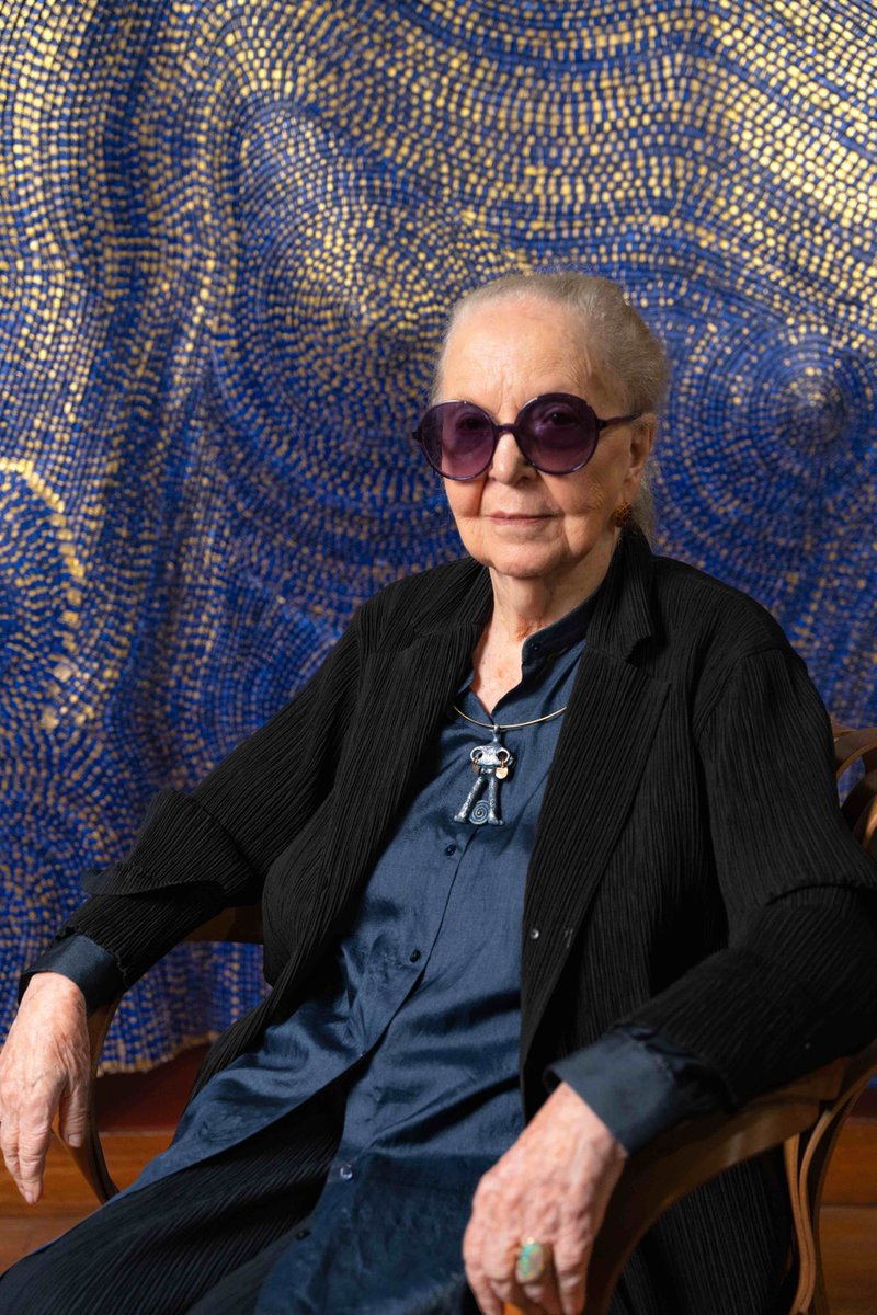 Happy 93rd Birthday to Olga de Amaral 🎂

Today, we're celebrating Colombian artist Olga de Amaral, a pioneering figure in the world of textile and visual arts.

Explore this must-see exhibition that takes you on a journey through Amaral's practice.
icamiami.org/tickets/