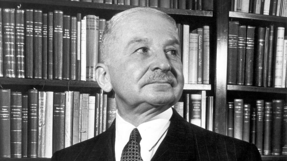 “Socialism is an alternative to capitalism as potassium cyanide is an alternative to water.”

— Ludwig von Mises
