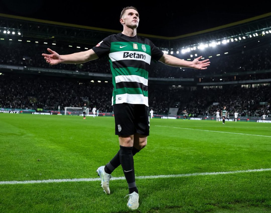 Gyokeres should better go to arsenal and start scoring immediately if not,the way I will banter him,the way I will so cook viktor gkyokeres on this app🤦🏻‍♂️🤦🏻‍♂️ how can a player take such a bad decision that he will regret, anyways we will be there